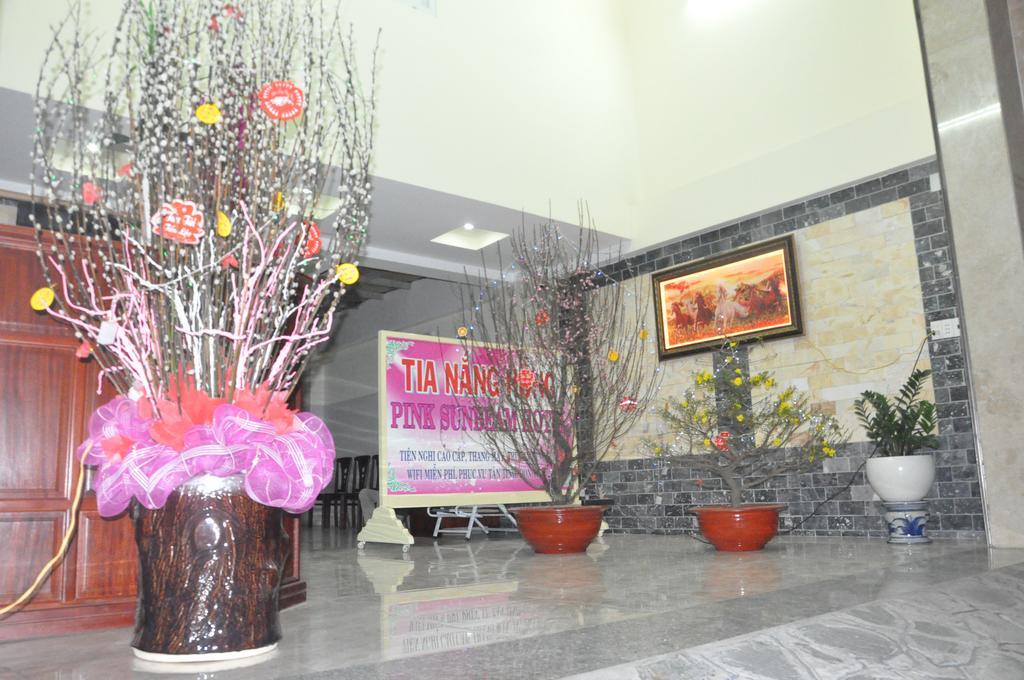 Tia Náng Hòng - Pink Sunbeam Hostel *