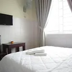 Tia NáNg HòNg - Pink Sunbeam Hotel